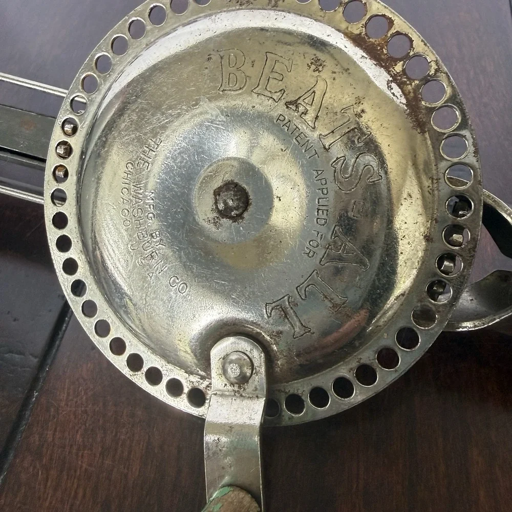 Vintage Beats-All Rustic Green‎ Wood Handle Egg Beater Hand Mixer Farm Decor